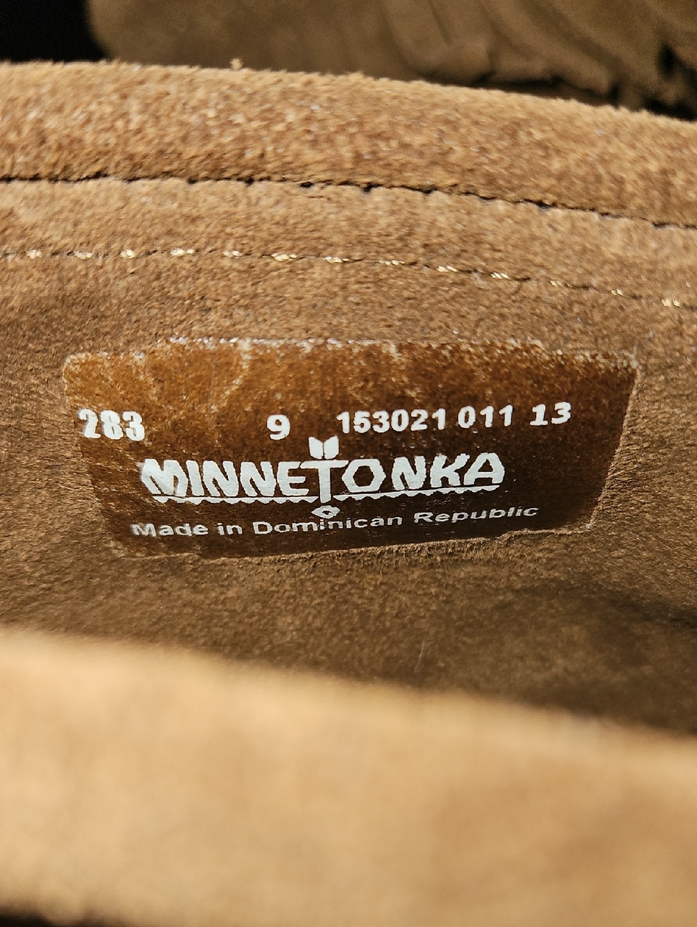 Minnetonka Suede Moccasin Boots in Camel Brown Size 9 - Picture 6 of 10